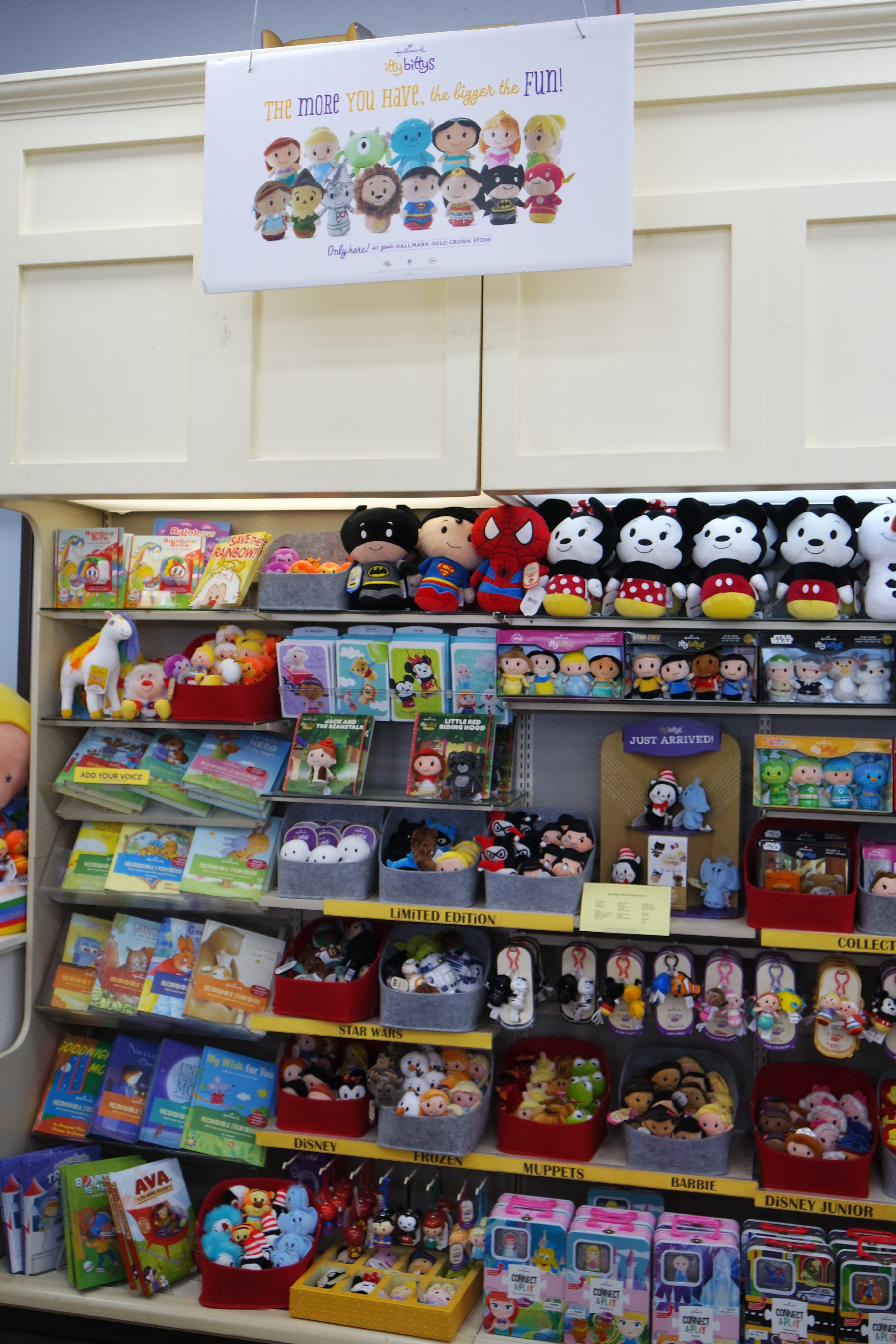 hallmark store itty bittys